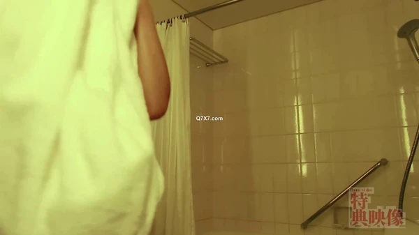 [HD 1080p] FC2-PPV-4545082 〈把鸡把一直吸到根部的色情姐姐〉 口交专业！服务奶嘴同时凝视 & 美丽的乳房乳头 coki 色情 → 浓密 ~ 大量精液在口中射精 ！清洁口交！