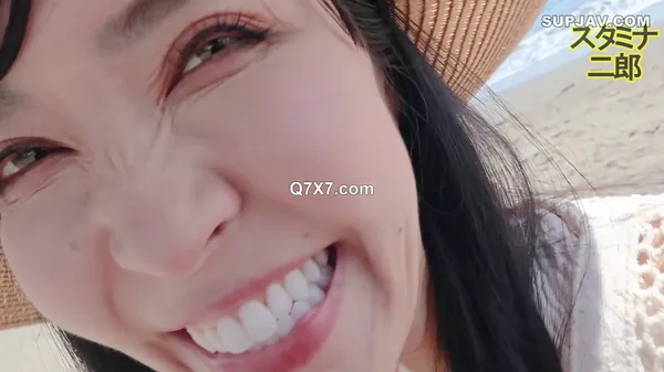 FC2-PPV-4647305 美巨乳モデル人妻　夫とのセレブ暮らしプライベートビデオ 生ハメ子作り映像入手