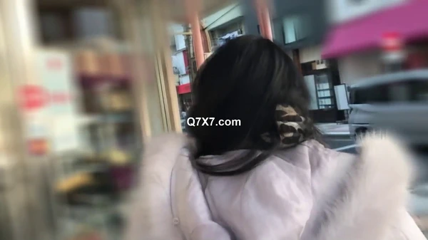 FC2-PPV-4639930 [モ無][素人個撮][口内射中出精]東京□り散歩！！初めてのアナル責め。