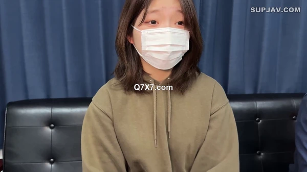 FC2-PPV-4637972 [完全素人初撮り]恥ずかしがり屋で芋カワイイ18歳♡危険な生挿入だけどあまりの気持ちよさに感じまくり…特典有り