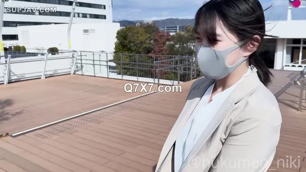 [HD/720p] FC2PPV 4625589 初出演マジ素人！年末に帰省してきた働くDカップ新卒OLを空港でリモートバイブ挿れて楽しむw