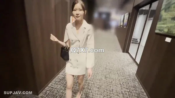 [HD/720p] FC2PPV 4595758 [秘蔵]最高クラスのファッションモデル超絶美女の美裸体。19歳にして圧倒的スタイルと洗練された美人モデル。 街行く男に美貌と美脚見せつけプチ露出＆ファンとのオフパコSEX映像。