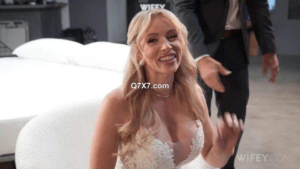 Wifey 25 03 09 Danielle Renae And Richard Bride Gets Gangbanged While Hubby Watches XXX 1080p MP4-P2P [XC]