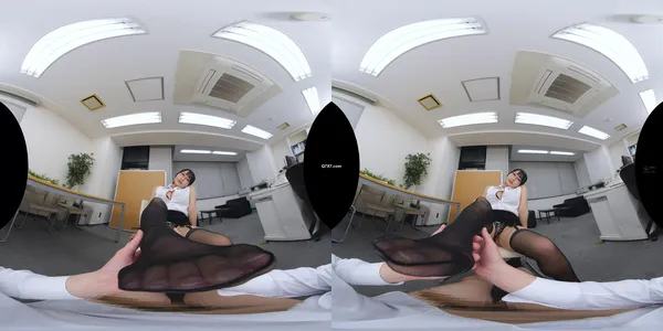 [8KVR] SAVR-600 [VR]「いっぱい中に出して♪」妻子がいるのを知ってるにも関わらず、オフィスをホテル代わりに利用し、男を弄ぶ魔性の爆乳 姫咲はな