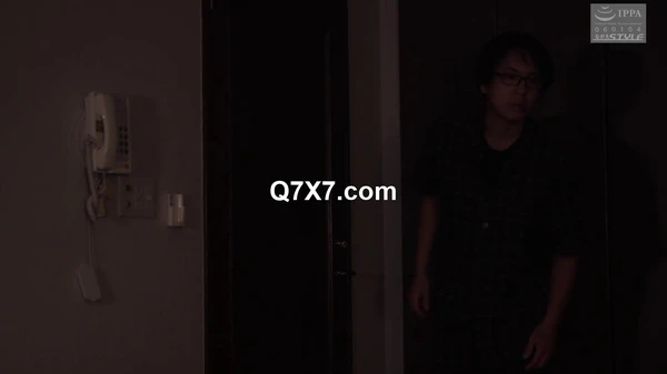 [HD/720p] NSFS-372 夫以外の男に抱かれる悦び ふしだらで美しい妻の肉体 鈴木真夕