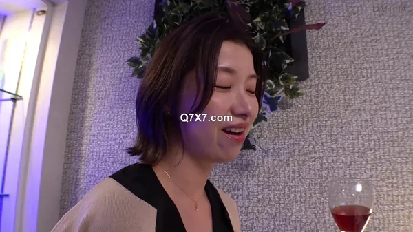 [FHD] DLDSS-401 セレブぶったママ友の菜穂が超ムカつくから、壊れるまで中出し×××してもらったんだ。 小沢菜穂