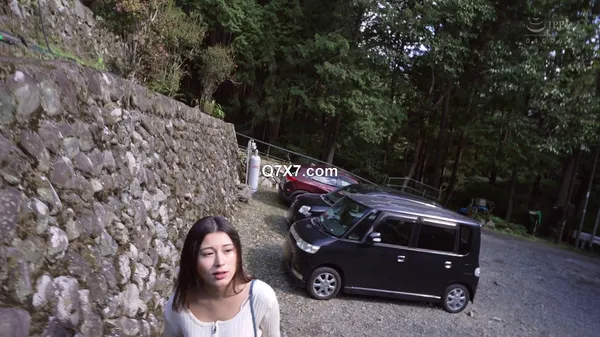[FHD] CEMD-669 長身美女が言いなりになるナマ中出し乱交温泉旅行 木野々葉えりか
