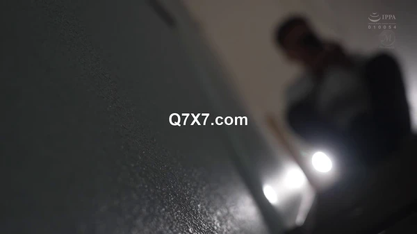 [HD/720p] JUR-272 寝取らせ串刺し輪● 愛する妻を深奥まで犯し尽くして下さい―。 上羽絢