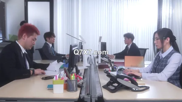 [HD/720p] JUR-274 会社の地味な已婚妇女経理を≪濃厚マゾ潮≫吹き散らかす、俺専用の愛人に仕立て上げた―。 椎名ゆな