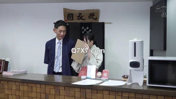 [HD/720p] HSODA-062 時間停止温泉旅館。時間を止める事ができる神装置で好きな時に挿れたり、止めたりし放題。