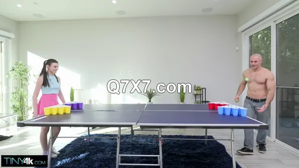Tiny4k - Julia James - Sex Cup Pong (20.03.2025)