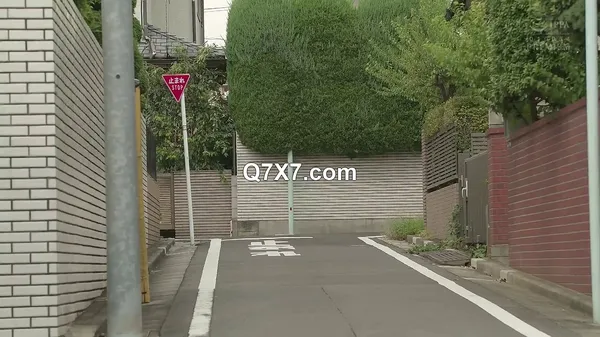 [720p]PRED-753 引きこもり自立支援 ゴミ部屋でシコってばかりの汚チ〇ポ若者ニートを圧倒的母性で性サポートする巨乳職員おばさん JULIA