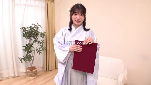 [FHD] SKMJ-611 袴姿の卒業生限定SP！大学卒業式を終えたばかりの素人女子大生とデカチン男性が「素股マッサージ」に挑戦！見知らぬ男女は快楽のあまり密着即ズボで中出しまでしてしまうのか！？