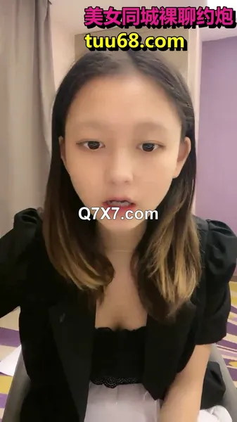年輕美女實習生被上司抓到工作上的紕漏帶到KTV強行啪啪啪