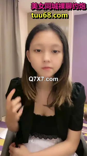 年輕美女實習生被上司抓到工作上的紕漏帶到KTV強行啪啪啪