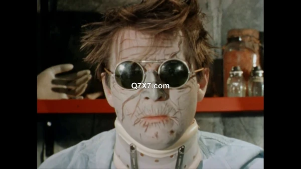 Kiss Me Quick (Alpha Blue Archives) 1964 WEB-DL 1080p