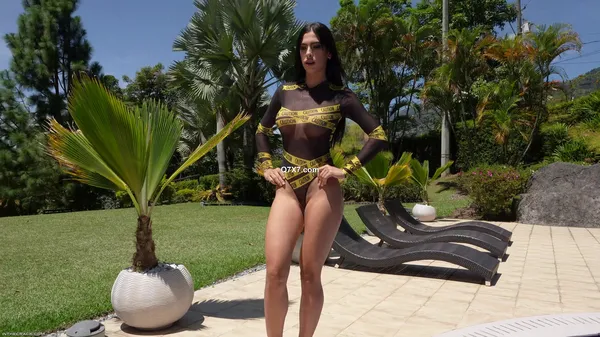 InTheCrack E1944 Alicia Trece Medellin XXX 2160p MP4-NBQ [XC]