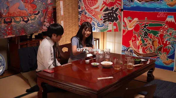 [HD 1080p] FPRE-156 周五晚上，我的处女小同事错过了最后一班火车，我让他住在我家，然后他引诱了我。他有早泄的毛病，但是他的男子气概十足，周末的两天里他让我一次又一次地射精。藤森日南