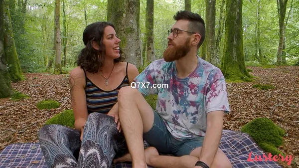 Lustery E1697 Harry And Savannah The Perfect Spot XXX 1080p MP4-FETiSH [XC]