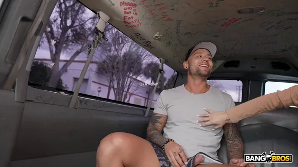 BangBus 25 03 19 Izi Blu Sky XXX 2160p MP4-WRB [XC]