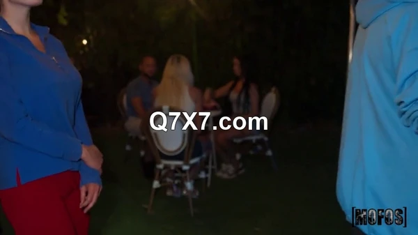HesGotRizz 25 03 08 Red Eviee Wants His Burrito XXX 480p MP4-XXX [XC]