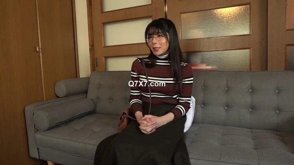 [FHD] HAZU-022 地味メガネな事務員はまさかの竿アリ玉アリの痴女ニューハーフで、強●10発射させられた件。アオイ