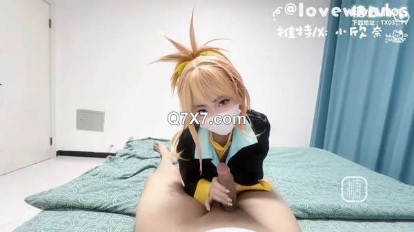 [720p]糖心Vlog-小心奈-纪小曼小穴玩弄纯情女学生妹并伺候中出