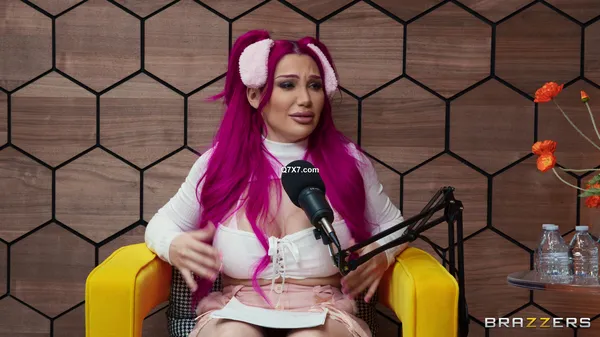 BrazzersExxtra 25 02 25 Lily Lou The Brazzers Podcast Episode 13 XXX 2160p MP4-WRB [XC]