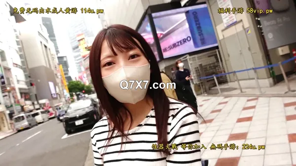 fc2-ppv-4463277[奇怪・巨乳]性転換した女？が上野公園に出没するという噂を命懸けで検証した。　※無修正・生中出し。