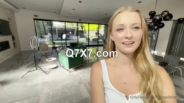 OnlyFans - LittlePolishAngel - Got fucked and creampied by the pizza guy