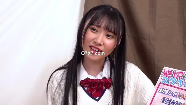 [FHD] KING-259 部活帰りのデカ尻女子〇生限定！ 外したら即ハメ中出し壁尻スタイルDE利きバイブチャレンジ！ 極太バイブで膣奥を刺激され スケベ尻丸出しイキ潮噴射が止まらない！！～ゆら編～