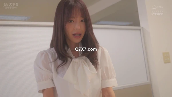 [FHDC] IPZZ-340 可愛いくてエロい後輩OLをホテルへお持ち帰りしたら…度を越えた≪絶倫女≫で返り討ちにあった。 桃乃木かな