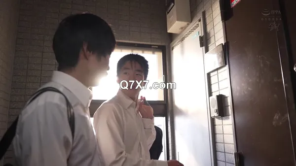 夢野りむ - 童貞喪失するなら3人同時にやるべきよね？子供の頃から仲良しだった僕達3人は両親がいない間に1週間ラブラブ中出し3Pしまくり！ DASS-390 (MDas !) [cen] 2024 WEB-DL 720p