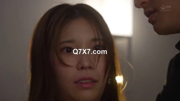 [HD/720p] APNS-372 「あなた見ないで…」 悲劇の寝取られ… 自宅風俗で借金返済…夫の傍で客に中出しされる毎日… そして絶望の快楽へ 罠に堕とされた美人妻 月乃ひな