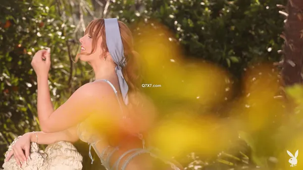 PlayboyPlus 25 04 16 Roux Green Garden XXX 2160p MP4-WRB [XC]