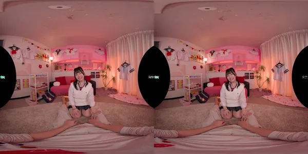 [8KVR] KIWVR-675 [VR][8K][制服J〇限定]専門リフレ 超低身長ルーズソックス女子〇生が媚薬発情ガンギマリで裏オプOK！お店に内緒で中出し超キメセク 月本海咲