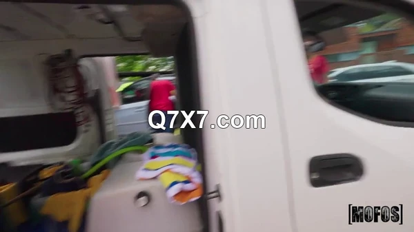 LetsPostIt 24 07 25 Shrooms Q Mobile Car Wash XXX 480p MP4-XXX [XC]