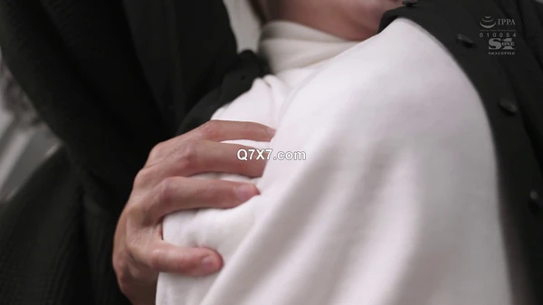 [FHD] SONE-265 真面目だったOLがはしたない格好で自ら揉まれにいくスリル痴●沼 鷲尾めい