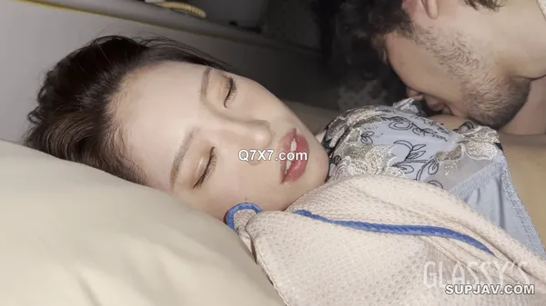 FC2-PPV-4669351 #17 可愛過ぎる美人已婚妇女に大量口内射流精精│GLASSY'S