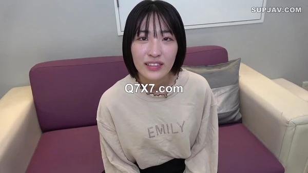 [HD/720p] FC2PPV 4669227 才色兼備まゆみちゃん。 未\./〇.理 .剛毛陰毛に愛液が絡まる程濡れる感度抜群なオマンコに無./〇. 可.中.出し。美尻が映える立ちバック