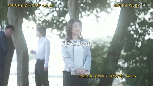 ROE-344[破壊版]大喧嘩の末に、離婚した元夫婦―。 20年ぶりに仲直りした私たちは、新婚当初のように何度も何度も精魂尽き果てるまで求め合った。 岡江凛