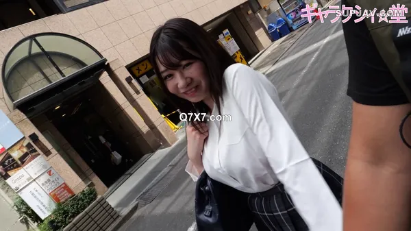 FC2-PPV-4668766 バスト100センチの超爆乳色白天使！！沢山のチンコを挟みまくってきた神乳に挟んでもらって昇天！！爆乳を揉みまくって中出しハードファック！！