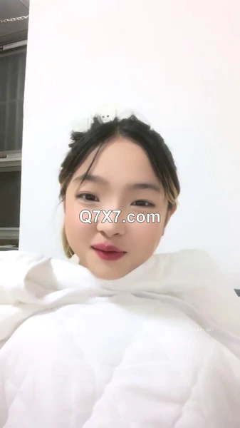 灌醉18岁的学生妹，[小乖7]，几瓶啤酒就喝醉了，被操了，娇喘喊着~快~快~快