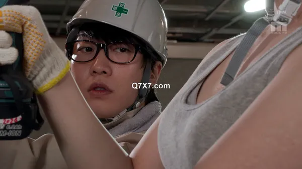 [FHD] MIDV-824 いつも強気で男勝りなガテン系女上司の汗ばむ無防備おっぱいとふいに見せる寂しげな素顔に発情した僕は、欲望むき出し暴走ピストン 貪るようにハメ狂い中出ししまくって… 石原希望