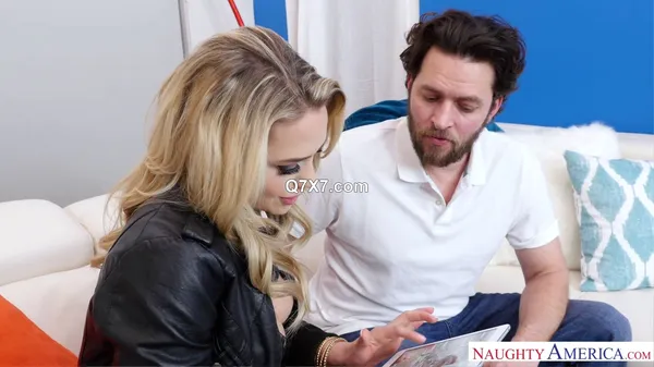 [NaughtyAmerica] Mia Malkova fucks her friend's amazing photo taking husband XXX (1080p HEVC) [GhostFreakXX]
