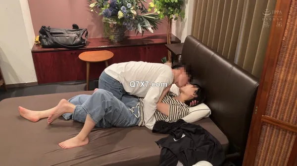 [FHD] MUKD-533 音楽フェス帰り 汗だくになった彼女と連日ホテルでセックス三昧 最高の夏の思い出を作った、本気のカップル子作り交尾映像。（MUKD-533）