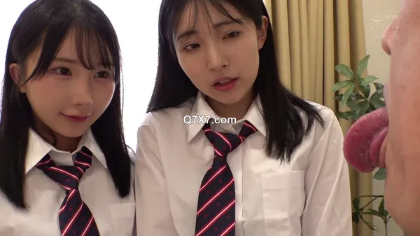 [FHD] MUKD-532 舐め特化 従順制服少女達を唾液まみれにして汚す。顔面ベッロベロ全身ドッロドロ唾だく中出し交尾。 皆月ひかる 由良かな