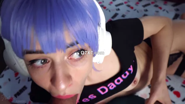 OnlyFans - NatalieFlowers - Feel how hot my ass when i play the online game 1080p