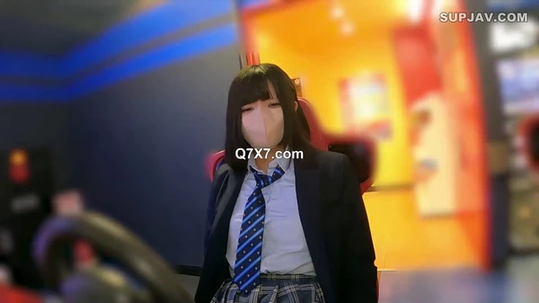 [HD 720p] FC2-PPV-4660514 [ドМ、Gカップ18歳]ローター散歩。のGカップ黒髪ボブのこ、肉便器扱いされてもイキまくってました [有]