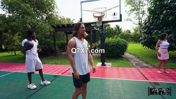 LetsPostIt 25 04 07 Rei Sky Uptown B-Ball XXX 720p MP4-XXX [XC]